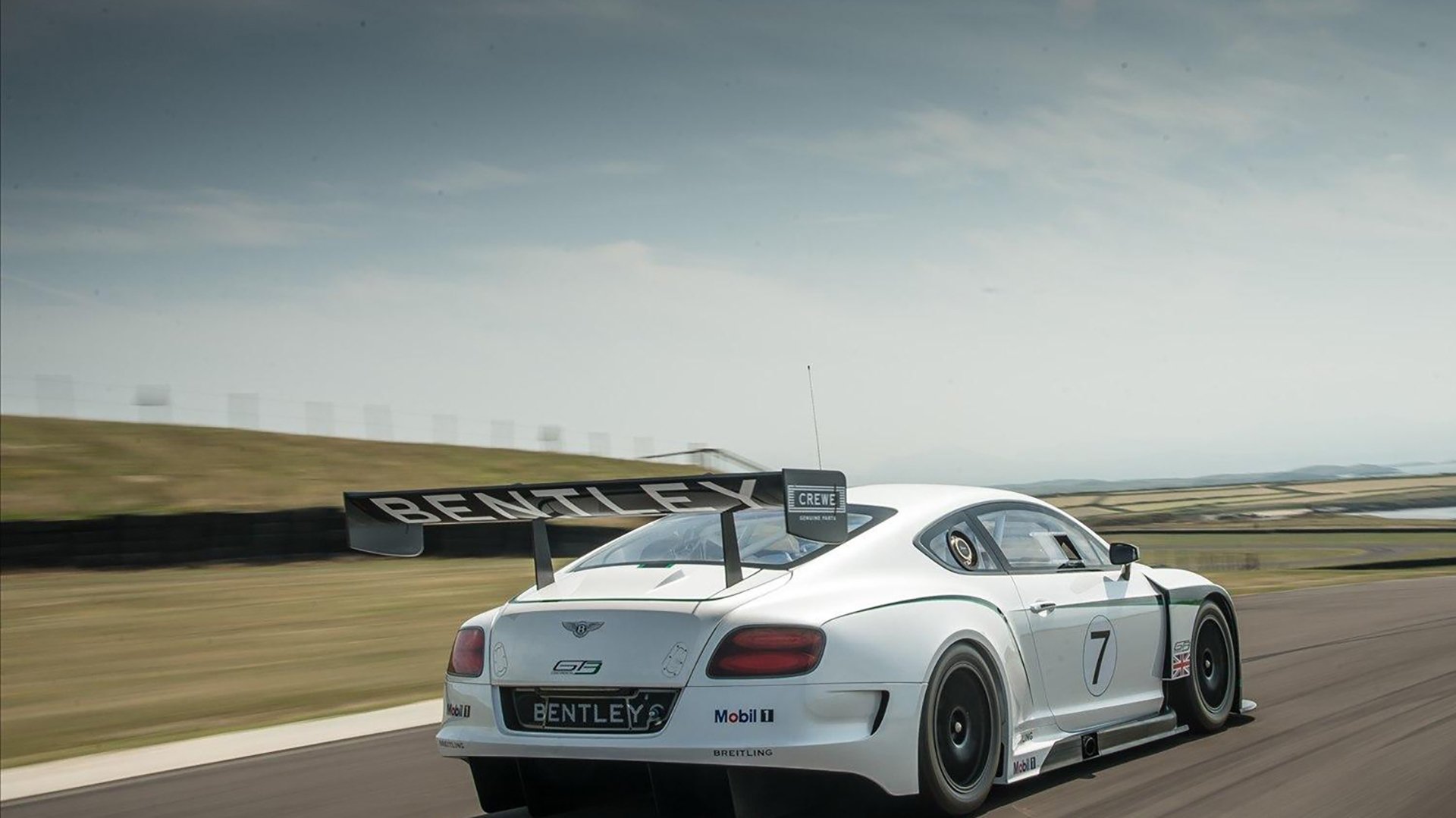 “意甲激烈争霸,追逐欧洲战场的荣耀”,意甲集锦