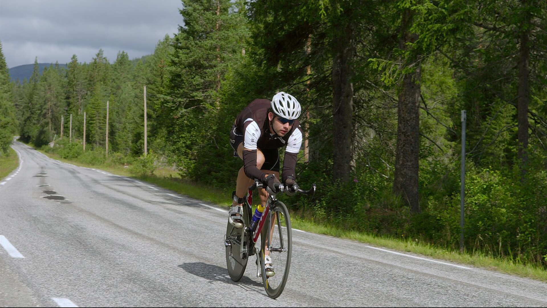 羚羊队的战术灵活性：快速转攻与防守切换是他们的制胜法宝，羚羊 zengo